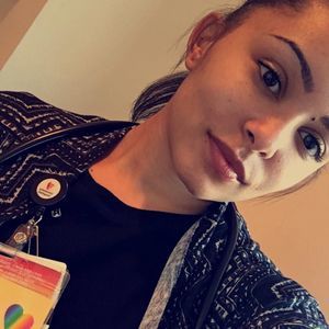 Meet your Posher, Olivia